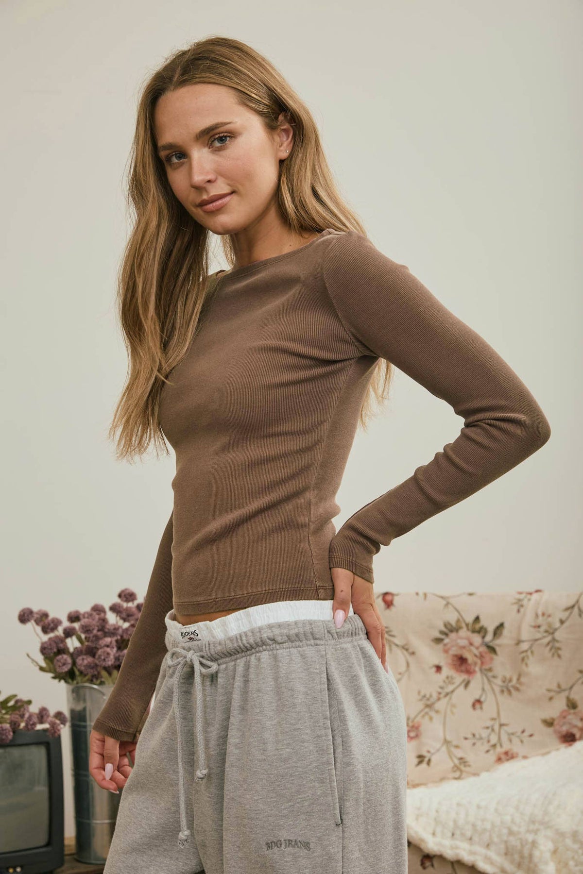BOAT NECK LONG SLEEVE RIBBED KNIT TOP - Blu Pepper