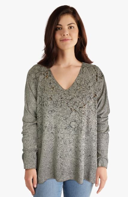 SWEATER-LIKE V NECK FOIL PRINT TOP