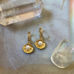 indie moon - Hidden treasure earrings