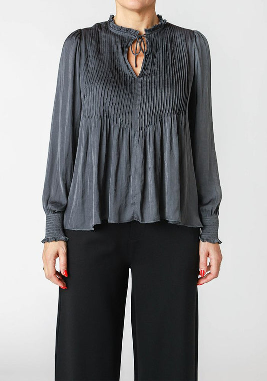 PINTUCK BLOUSE