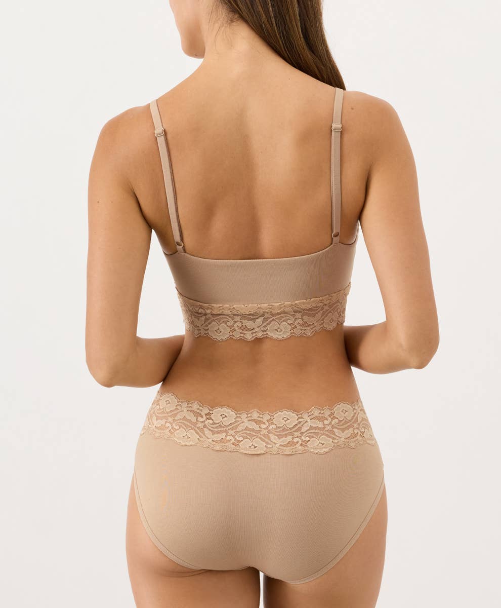 Women's Lace Modern Scoop Bralette