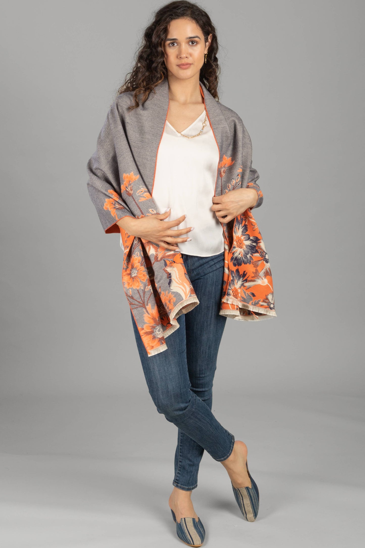 SAACHI - Reversible Floral Oversized Scarf