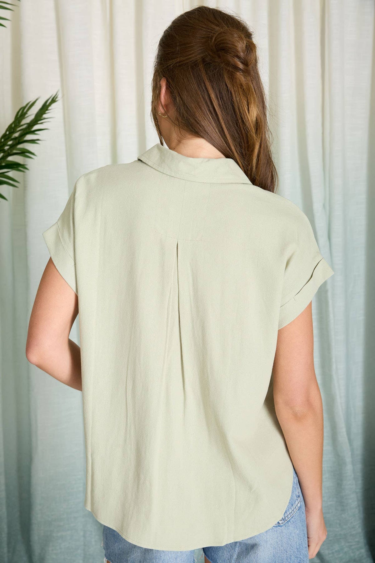 COLLARED SPLIT NECK CUFF SLEEVE U HEM LINEN TOP - Blu Pepper