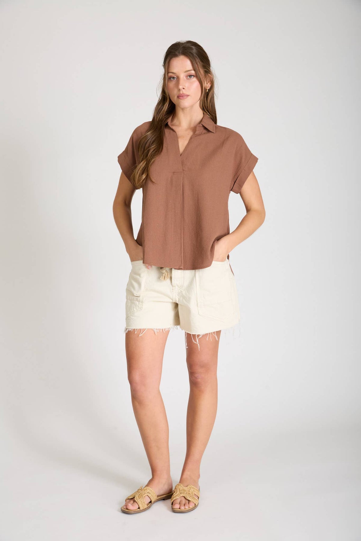 COLLARED SPLIT NECK CUFF SLEEVE U HEM LINEN TOP - Blu Pepper