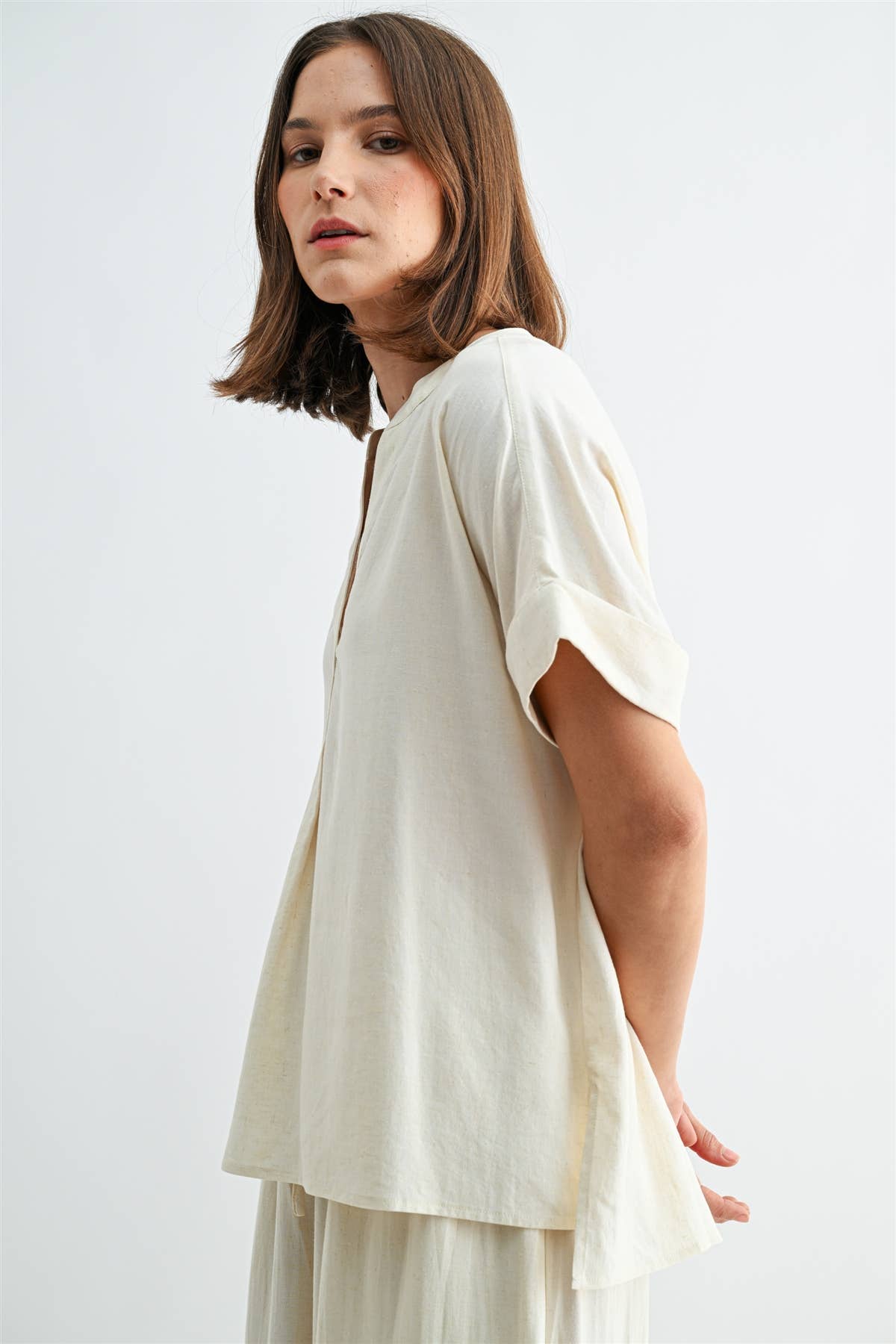 V NECK DOLMAN TOP