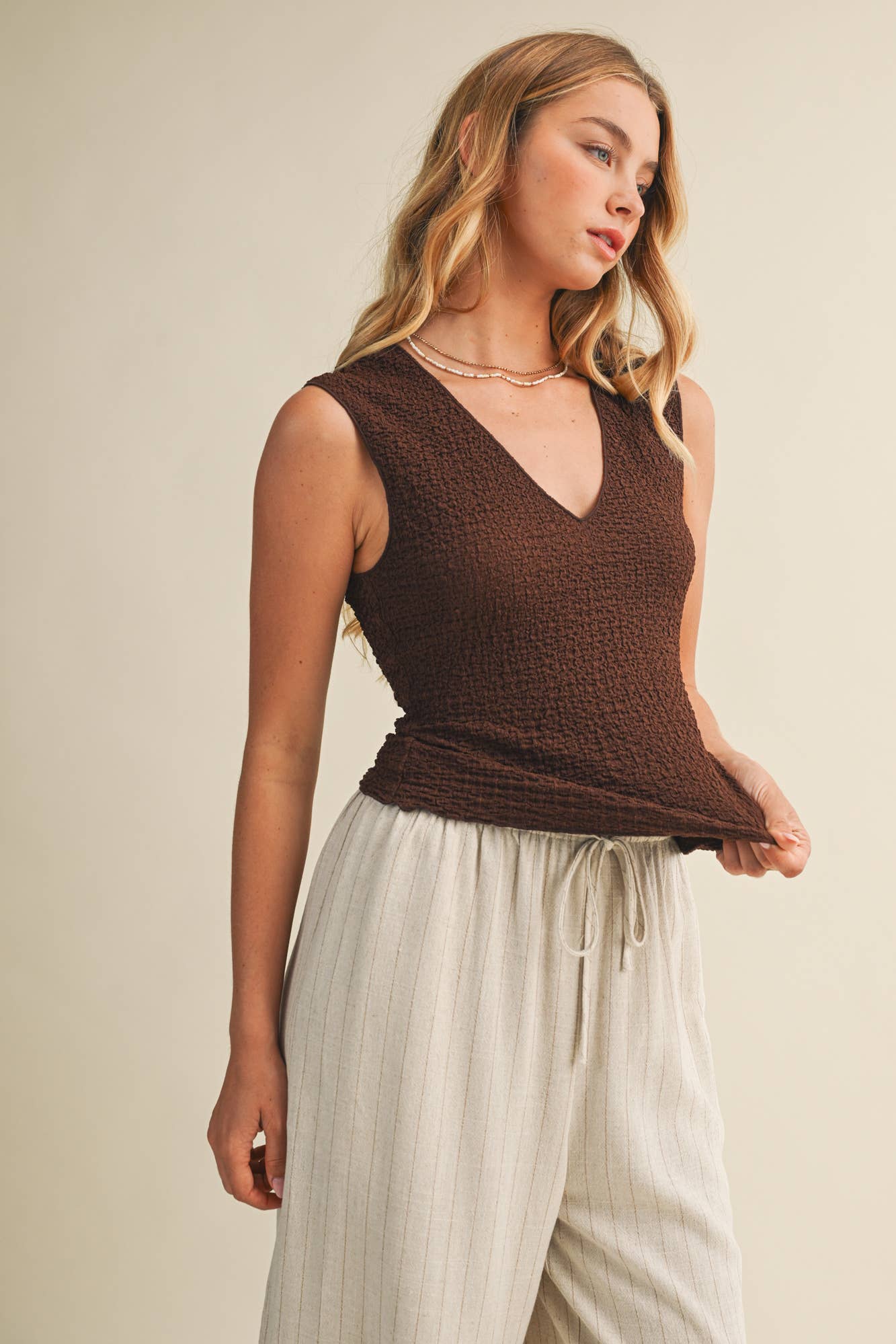 Mustard Seed - V-Neck Popcorn Textured Sleeveless Top
