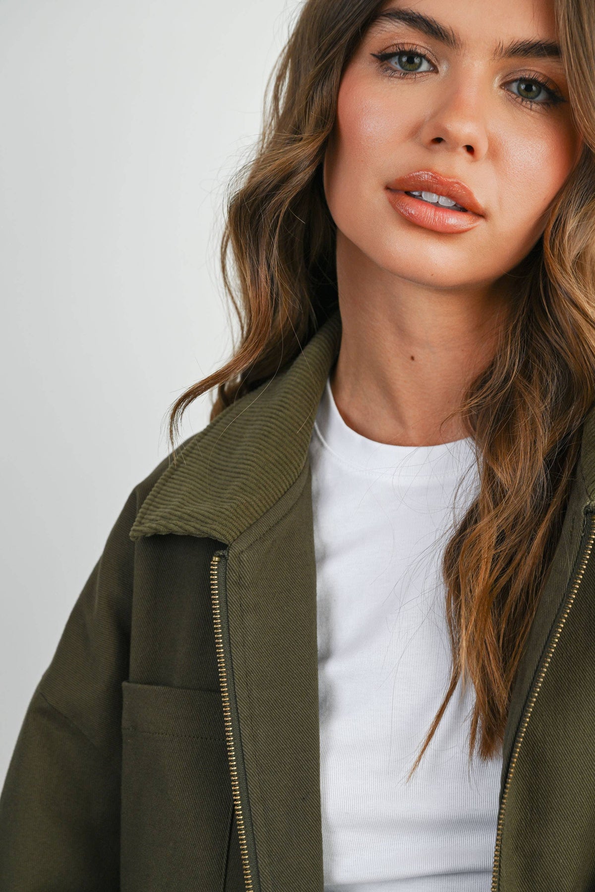 BUTTERMELON - Cord Collar Zip-Front Long Sleeve Jacket - BMJ7780
