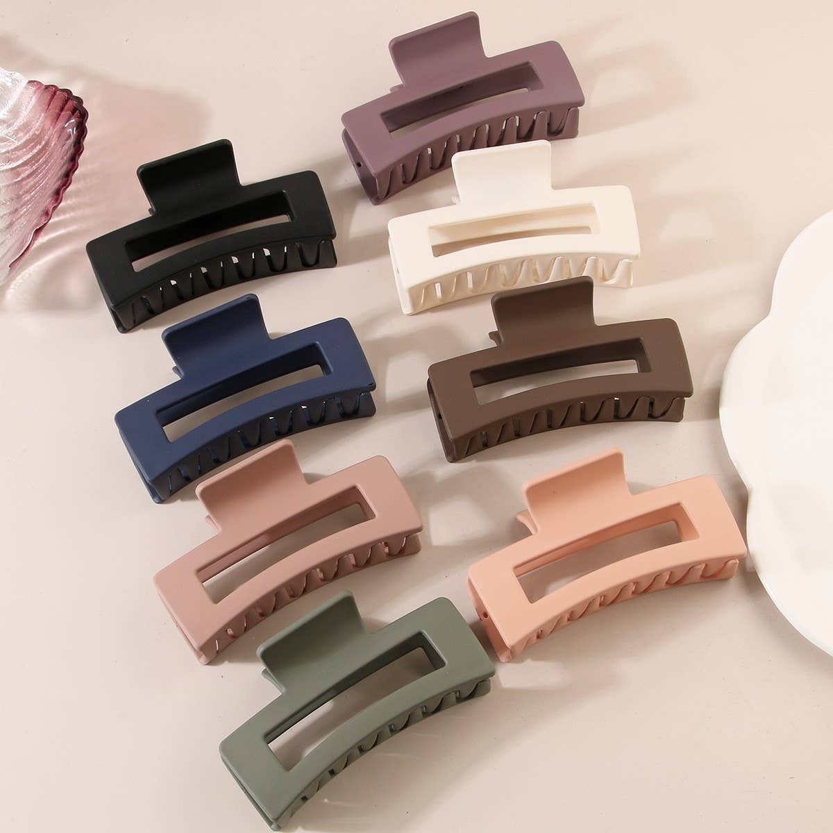 MINIMALIST SQUARE CLAW CLIP FOR HAIR UPDOS - NINEXIS
