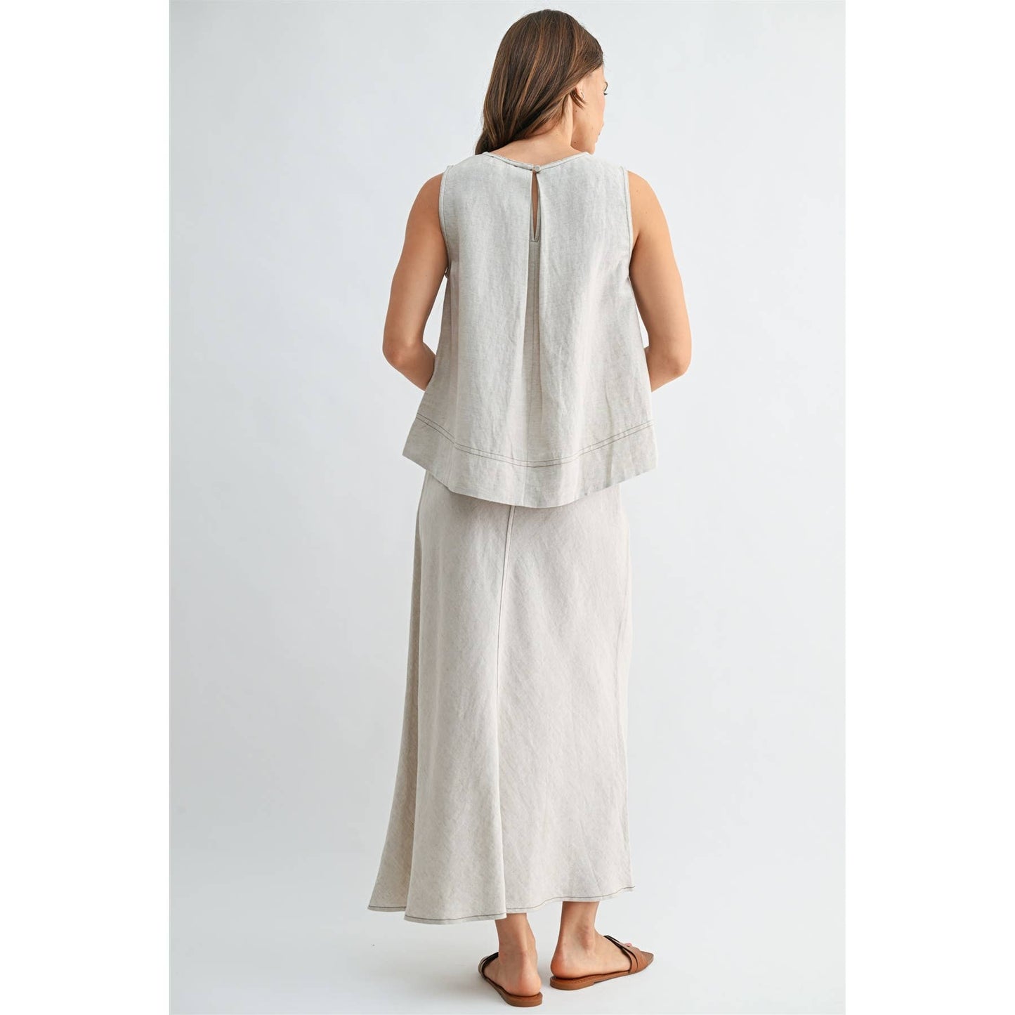 FUN2FUN - LINEN PLEATED BACK SLEEVELESS TOP