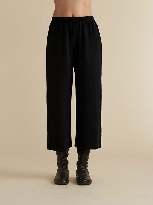 CROP WIDE LEG PANT- CRIMPED FABRIC