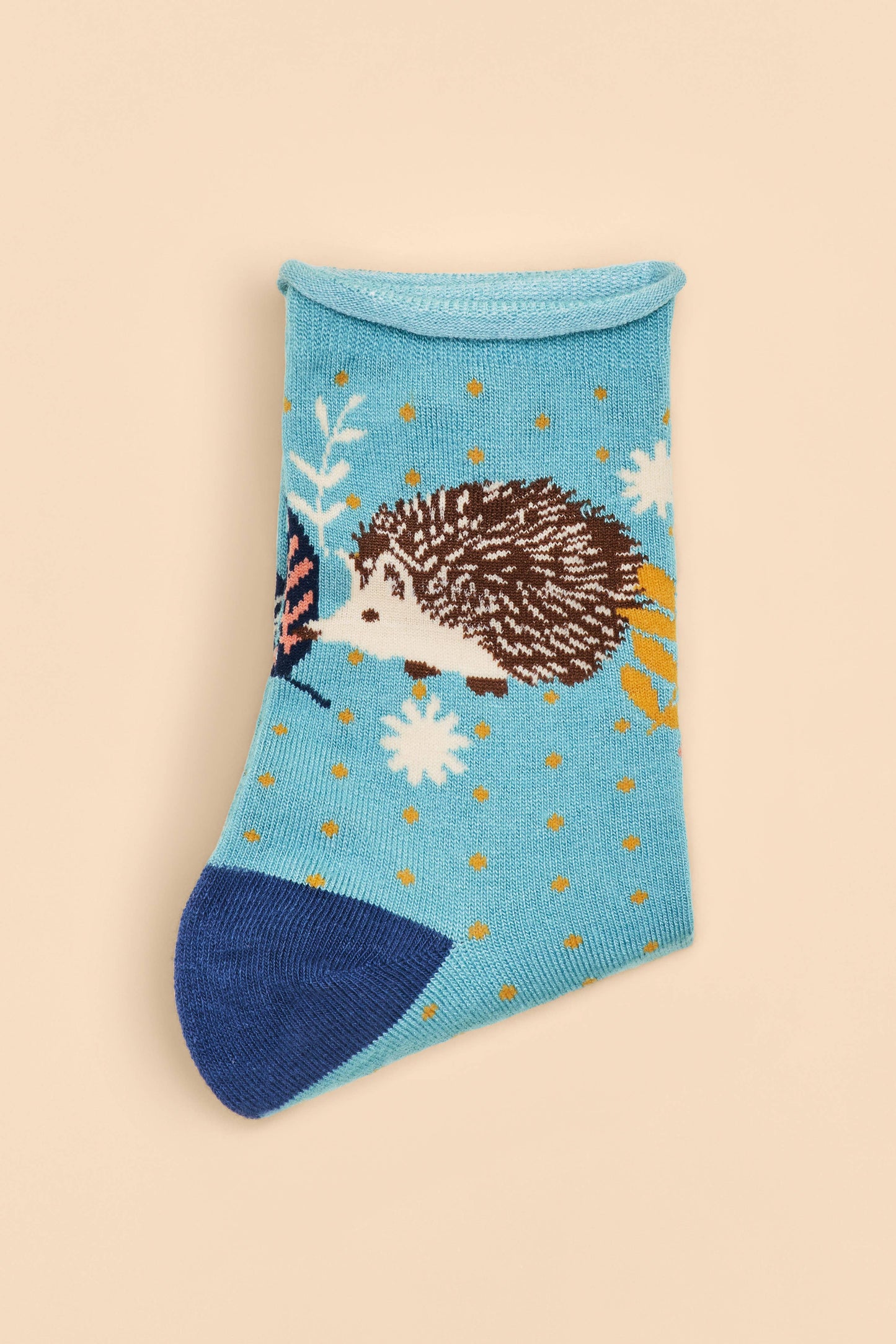 Powder Design inc - US - Hedgehog Hunting in Leaves Ankle Socks - Ice