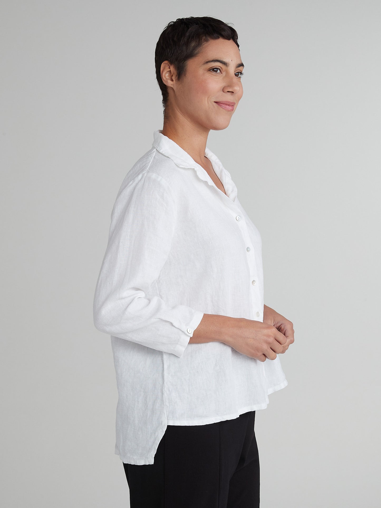 HI-LOW CROP SHIRT