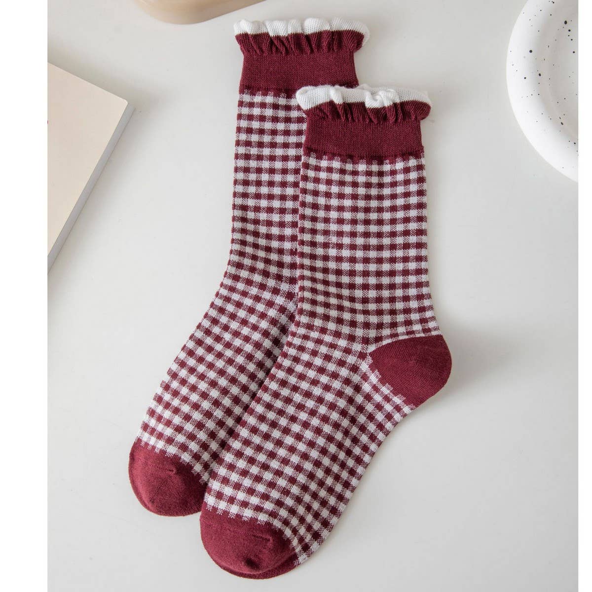 WOMEN PLAID DOT RUFFLE SLOUCH CREW SOCKS - NINEXIS