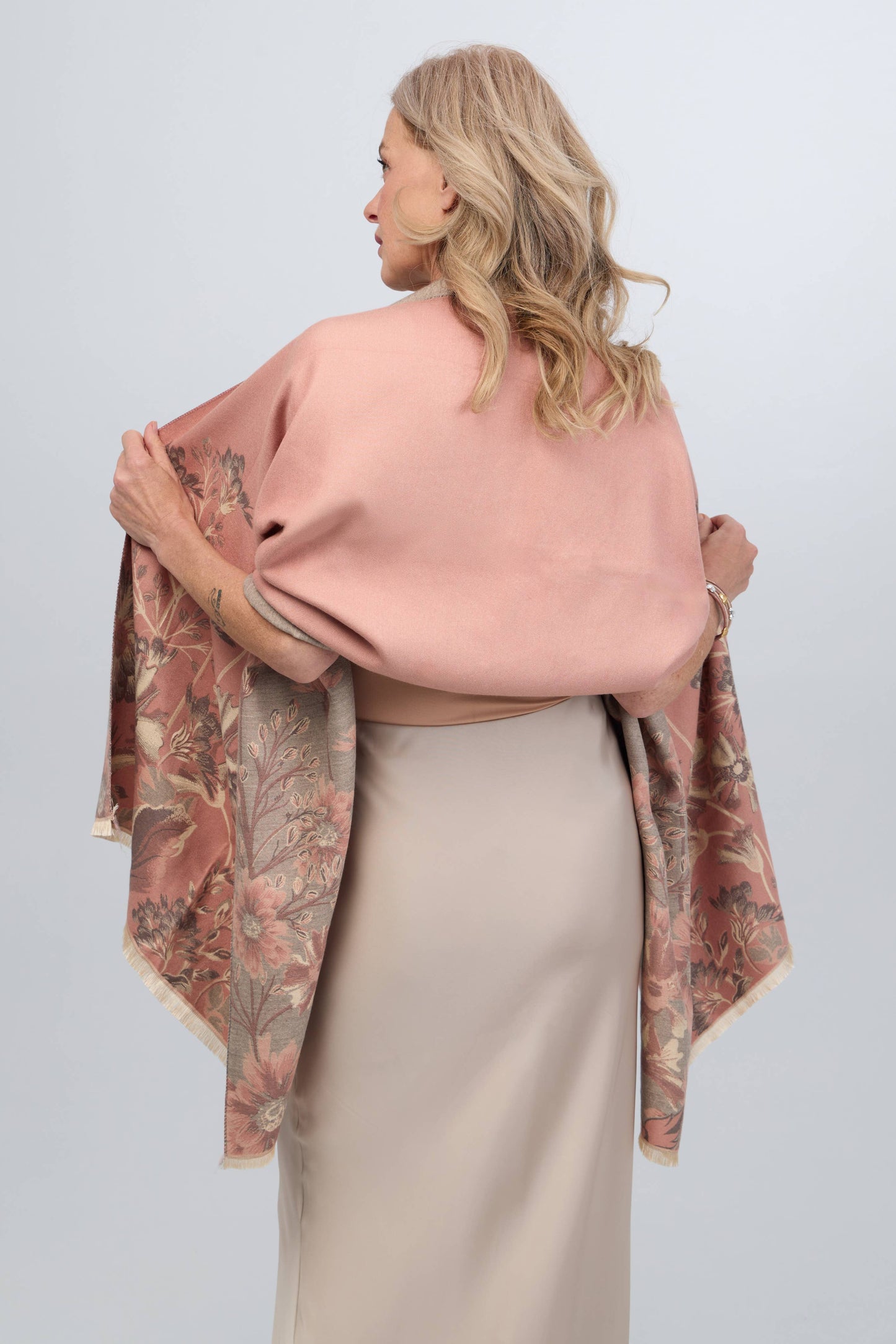 SAACHI - Reversible Floral Oversized Scarf
