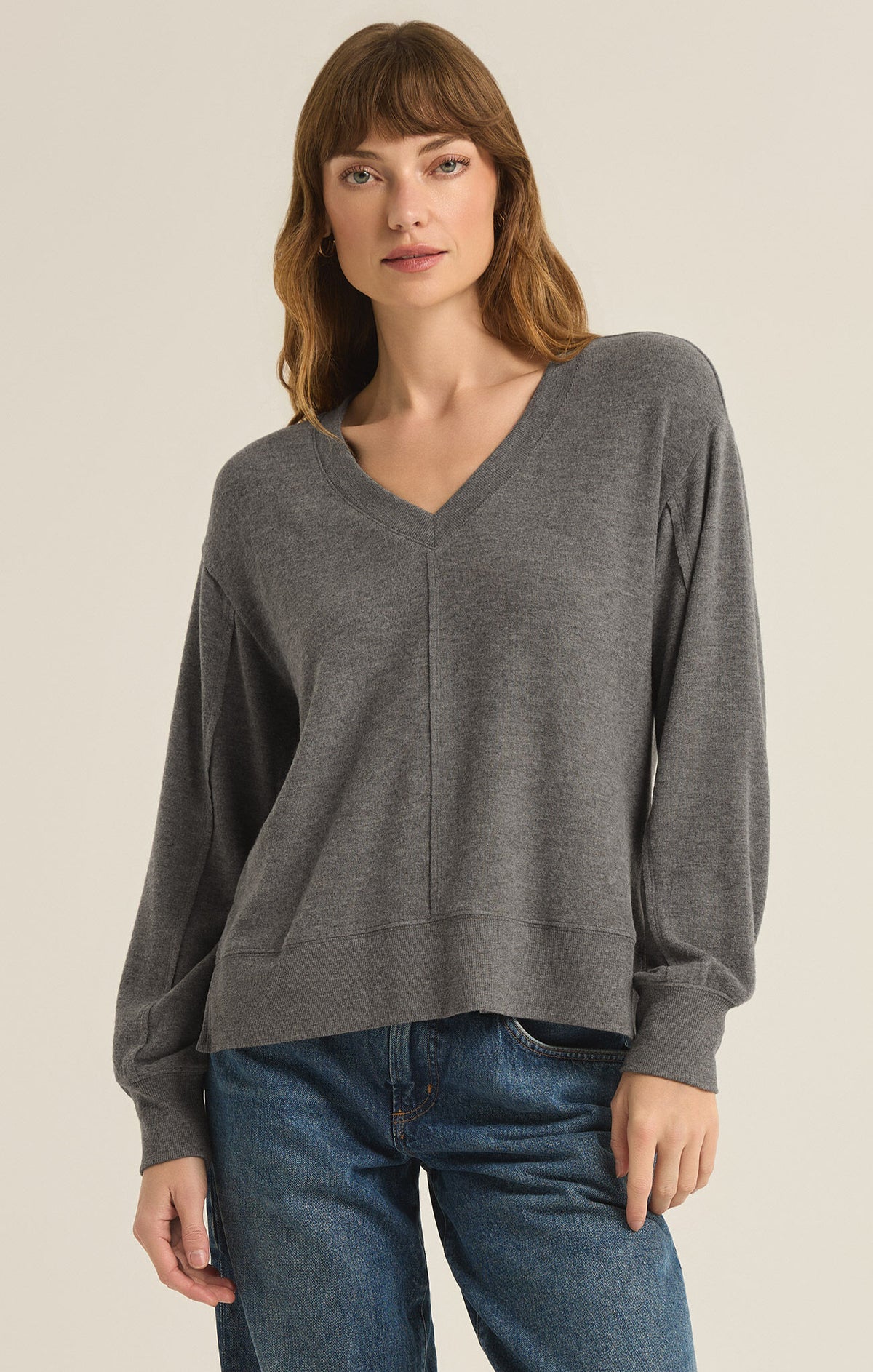 WILDER CLOUD VNECK LS TOP