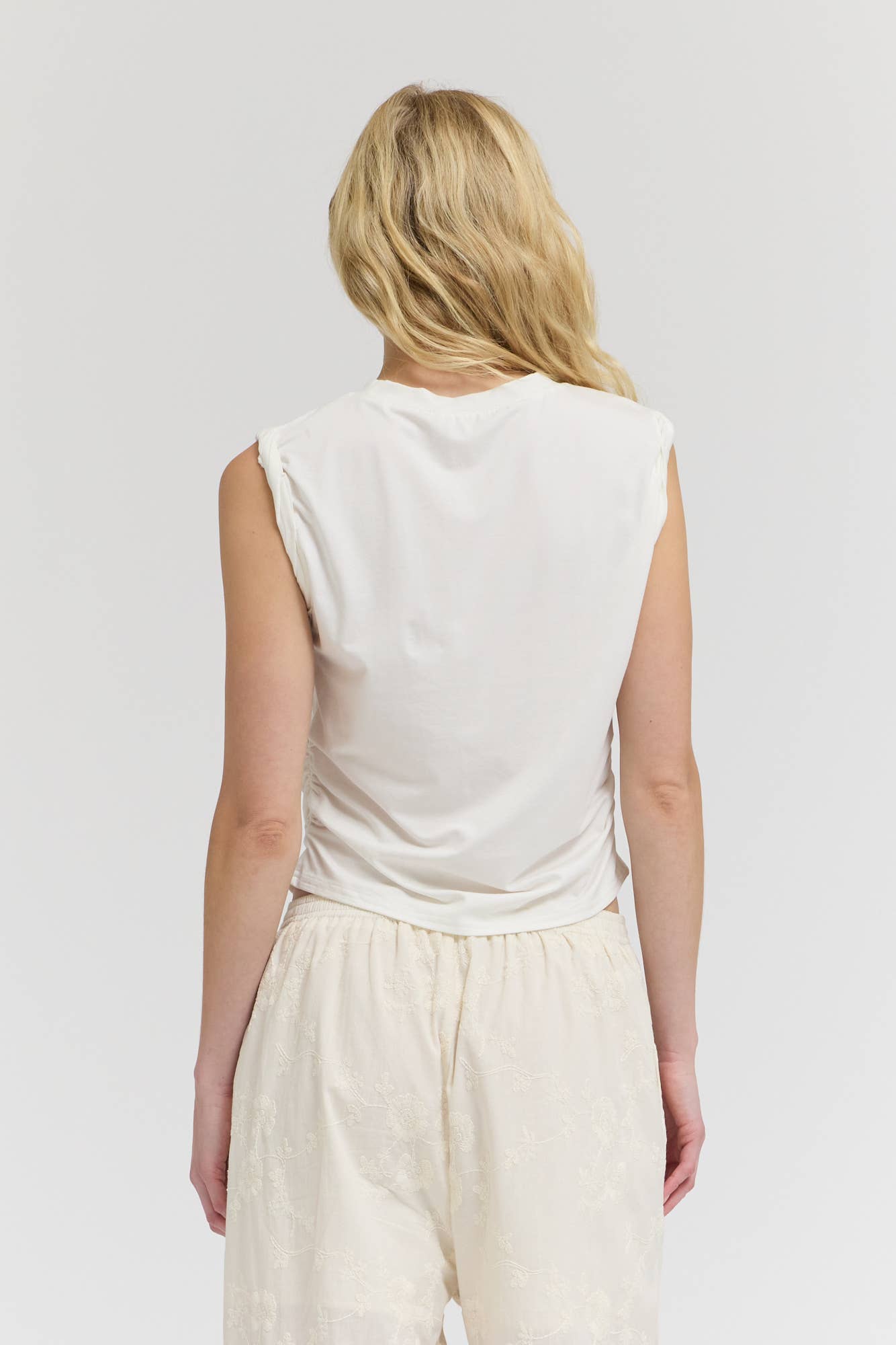 Grade & Gather - 42298 - TWIST DETAIL COTTON SLEEVELESS TOP