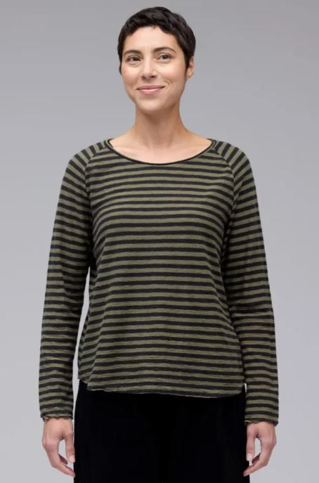 LONG SLEEVE EASY TEE