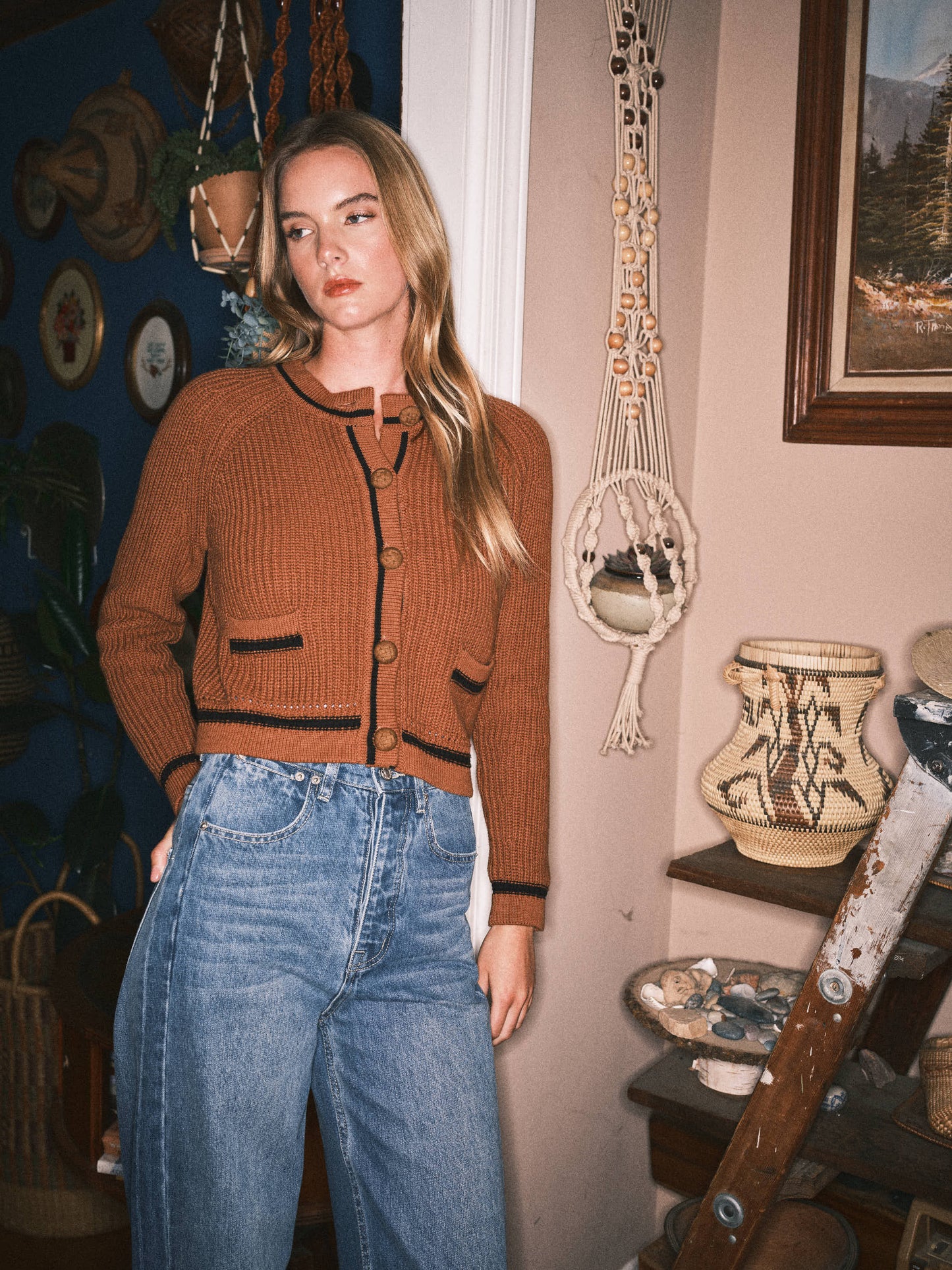Aaron & Amber - AJJ5063 CHUNKY BUTTON DOWN CARDIGAN