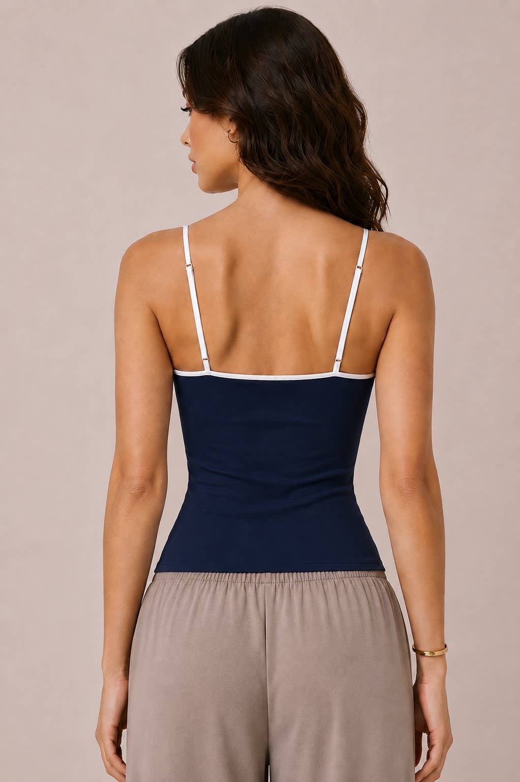 JC57648 - CONTRAST BINDING CAMI TOP