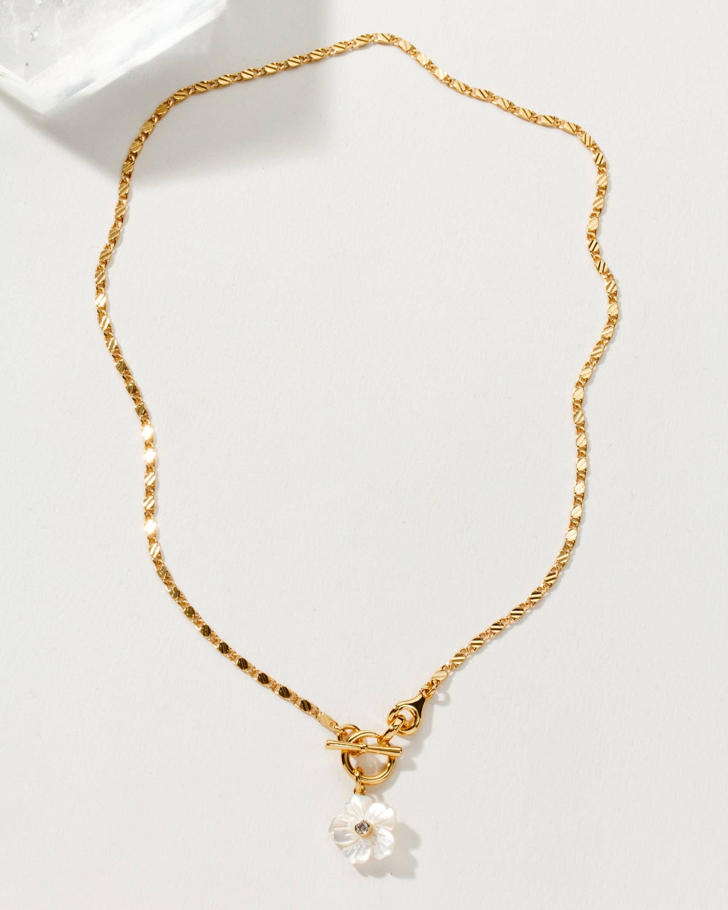 Luna Norte - Tulum Flora Toggle Necklace