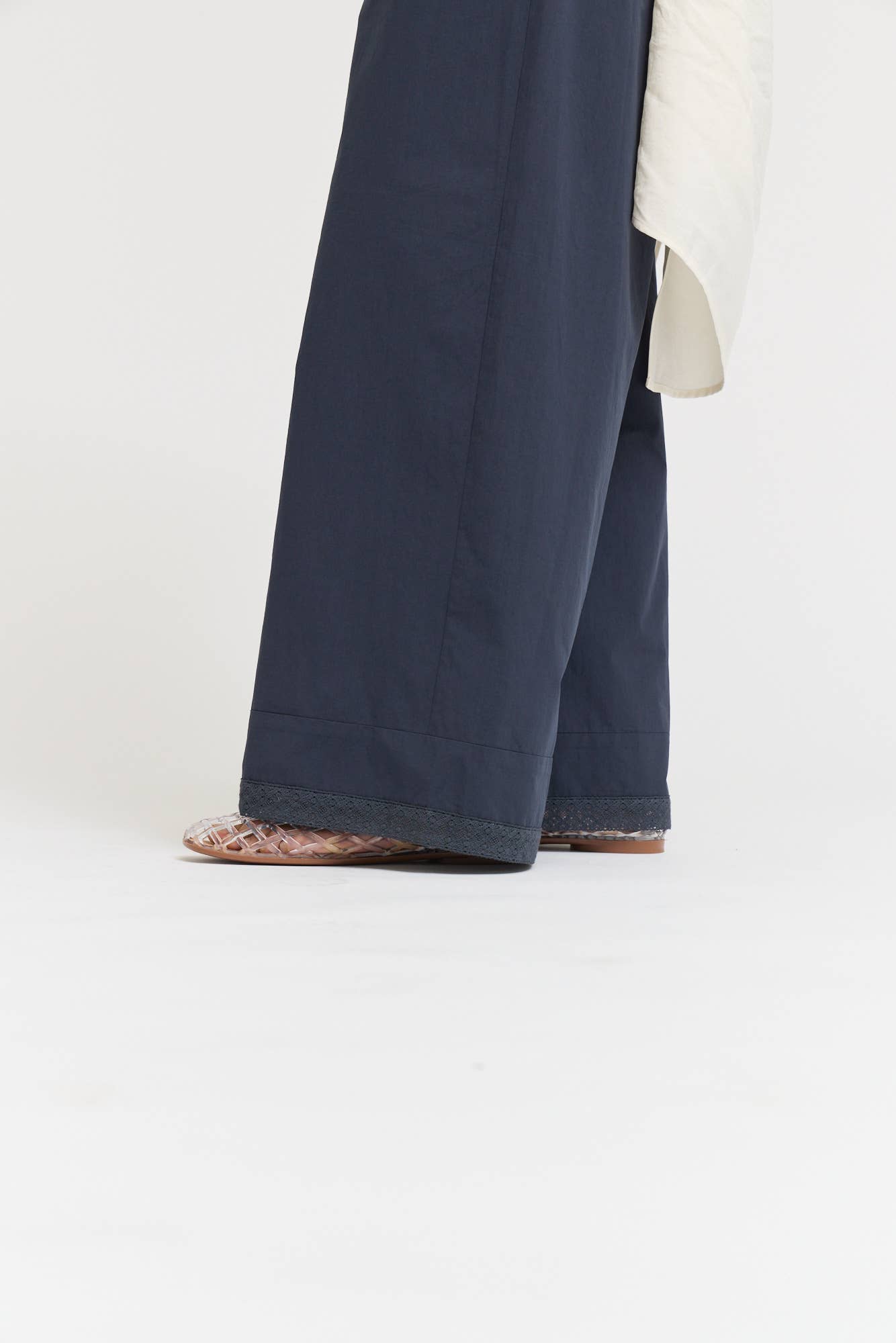 Grade & Gather - 50909 - EYELET HEM DETAILED COTTON PANTS