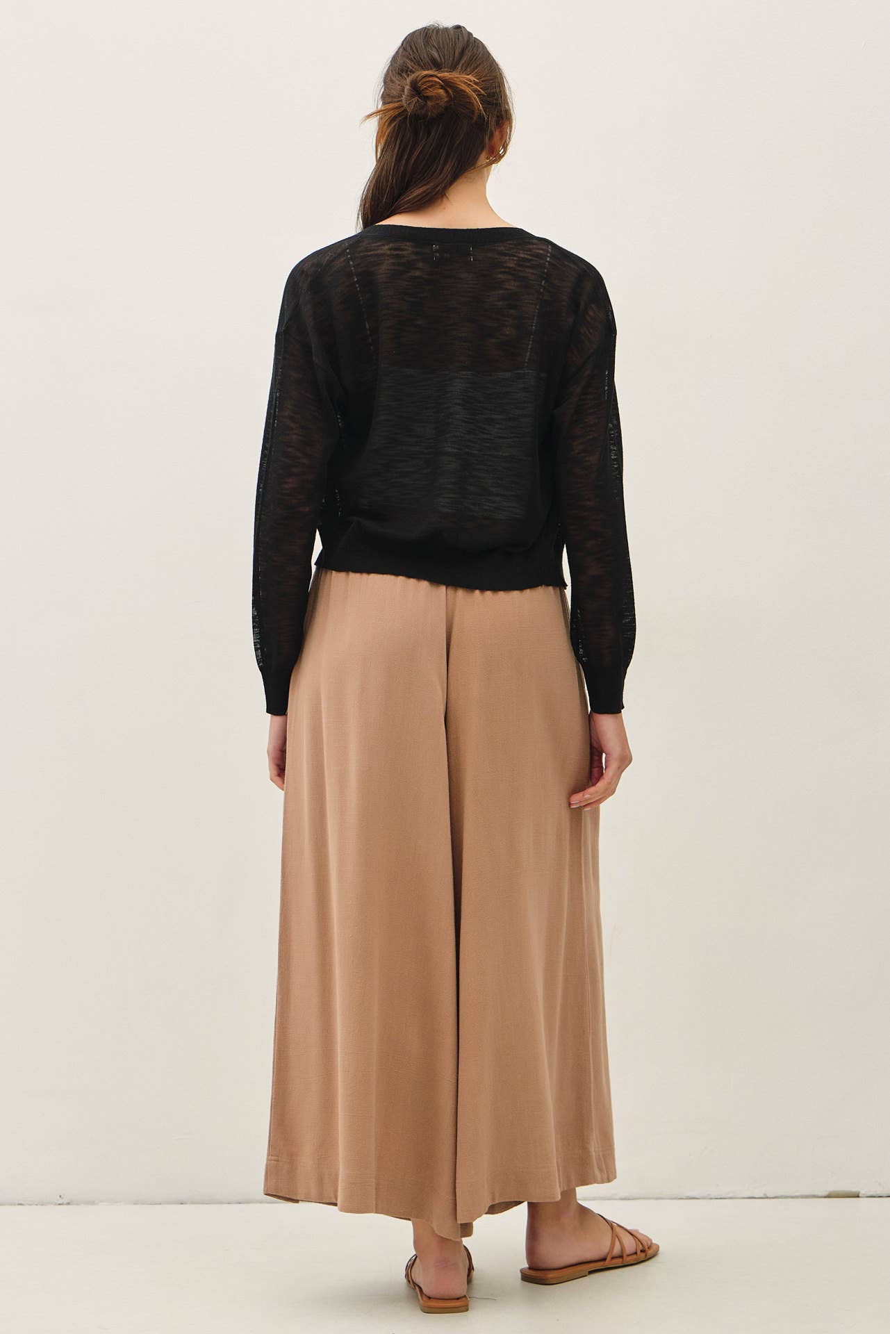 Be Cool - ULTRA FINE SLUBBED V-NECK FINE KNIT CARDIGAN