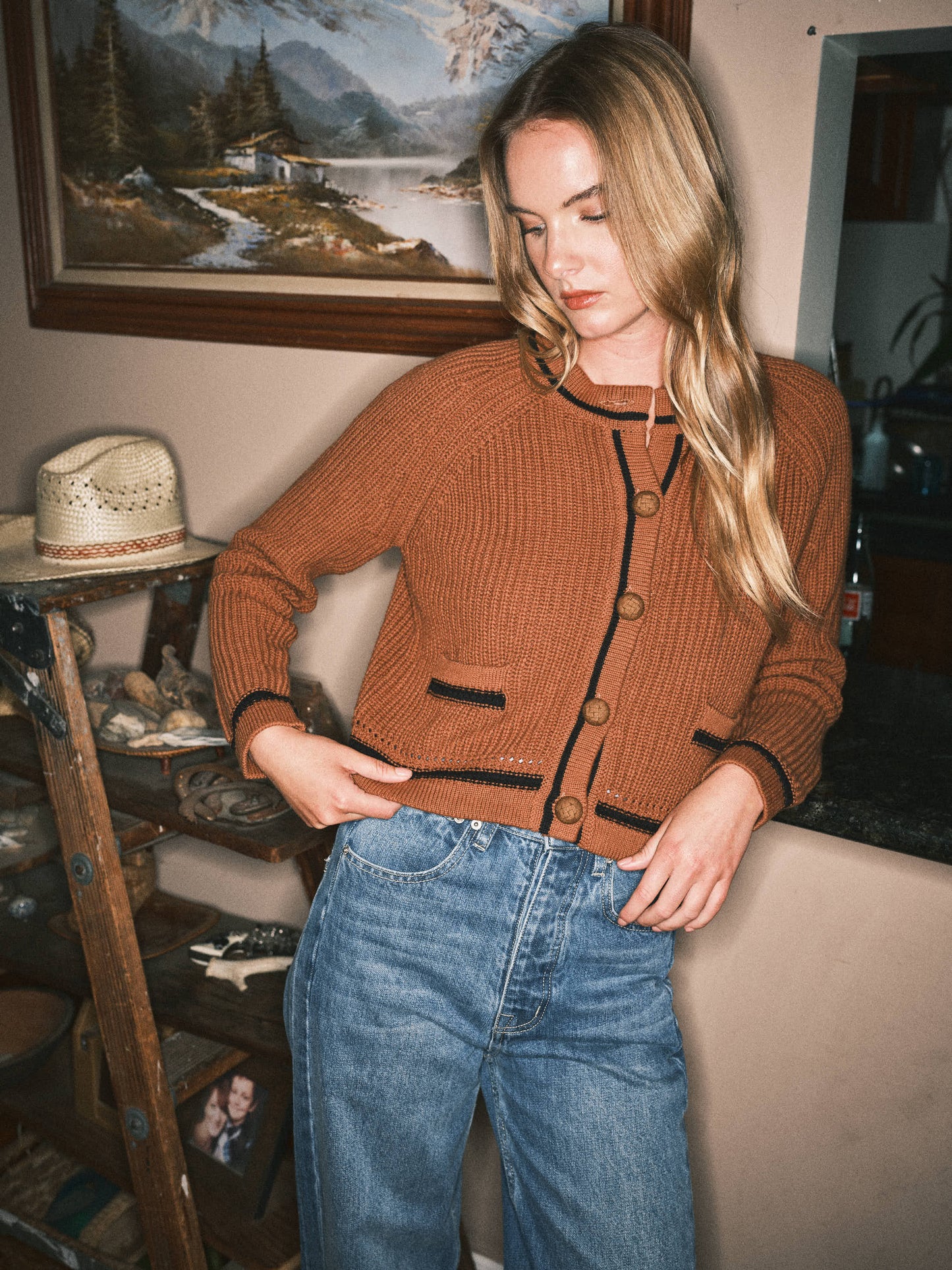 Aaron & Amber - AJJ5063 CHUNKY BUTTON DOWN CARDIGAN