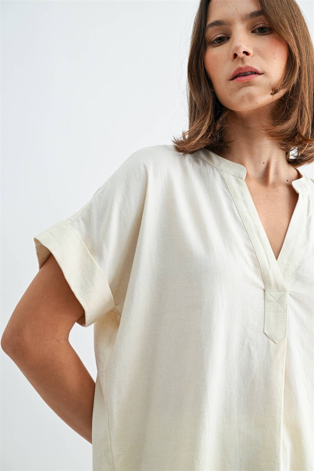 V NECK DOLMAN TOP