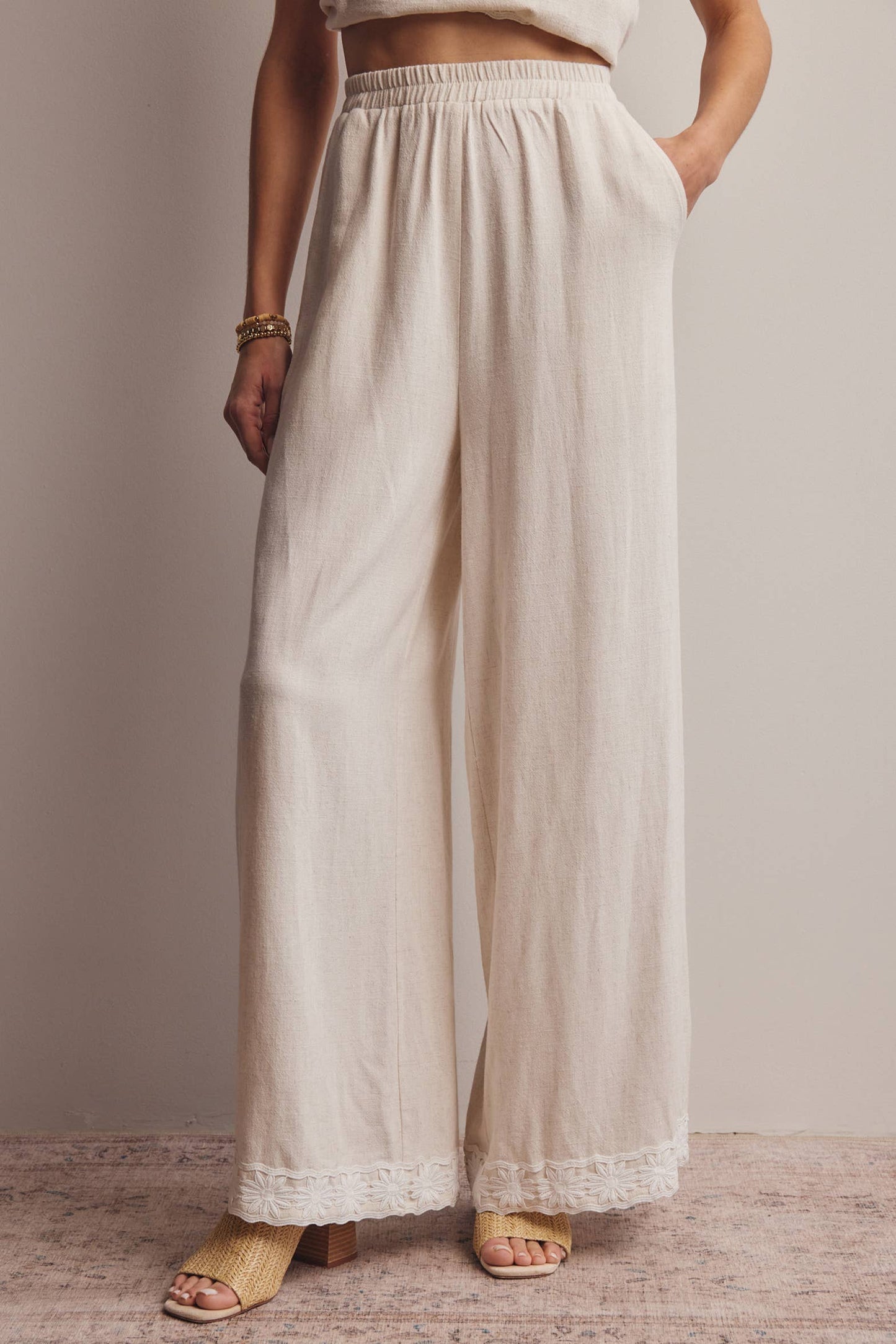 Embroidered Square-Neck Tank & Wide-Leg Pants Set FSET011