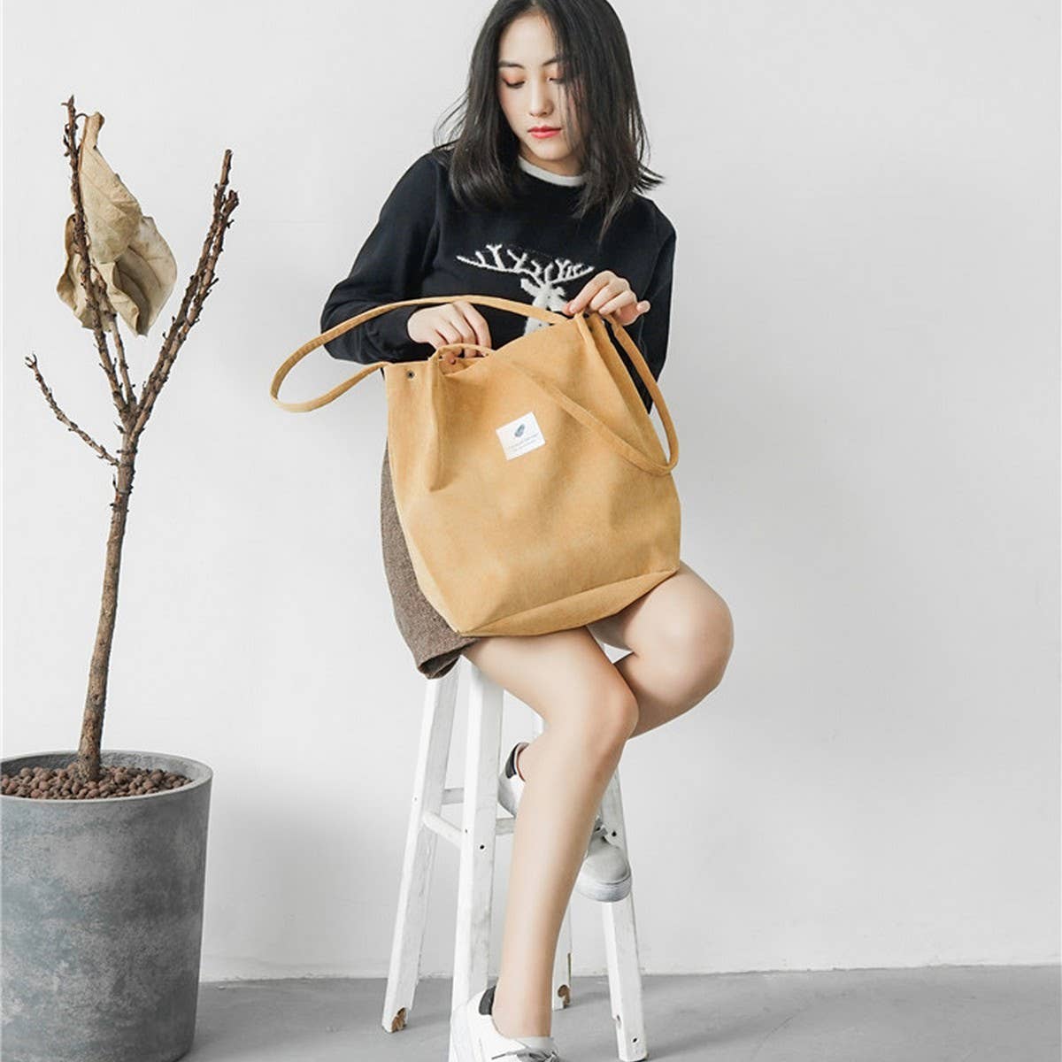 CORDUROY SNAP-BUTTON LARGE-CAPACITY SHOULDER BAG - NINEXIS