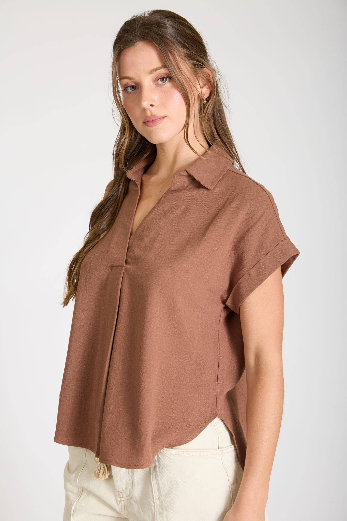 COLLARED SPLIT NECK CUFF SLEEVE U HEM LINEN TOP - Blu Pepper