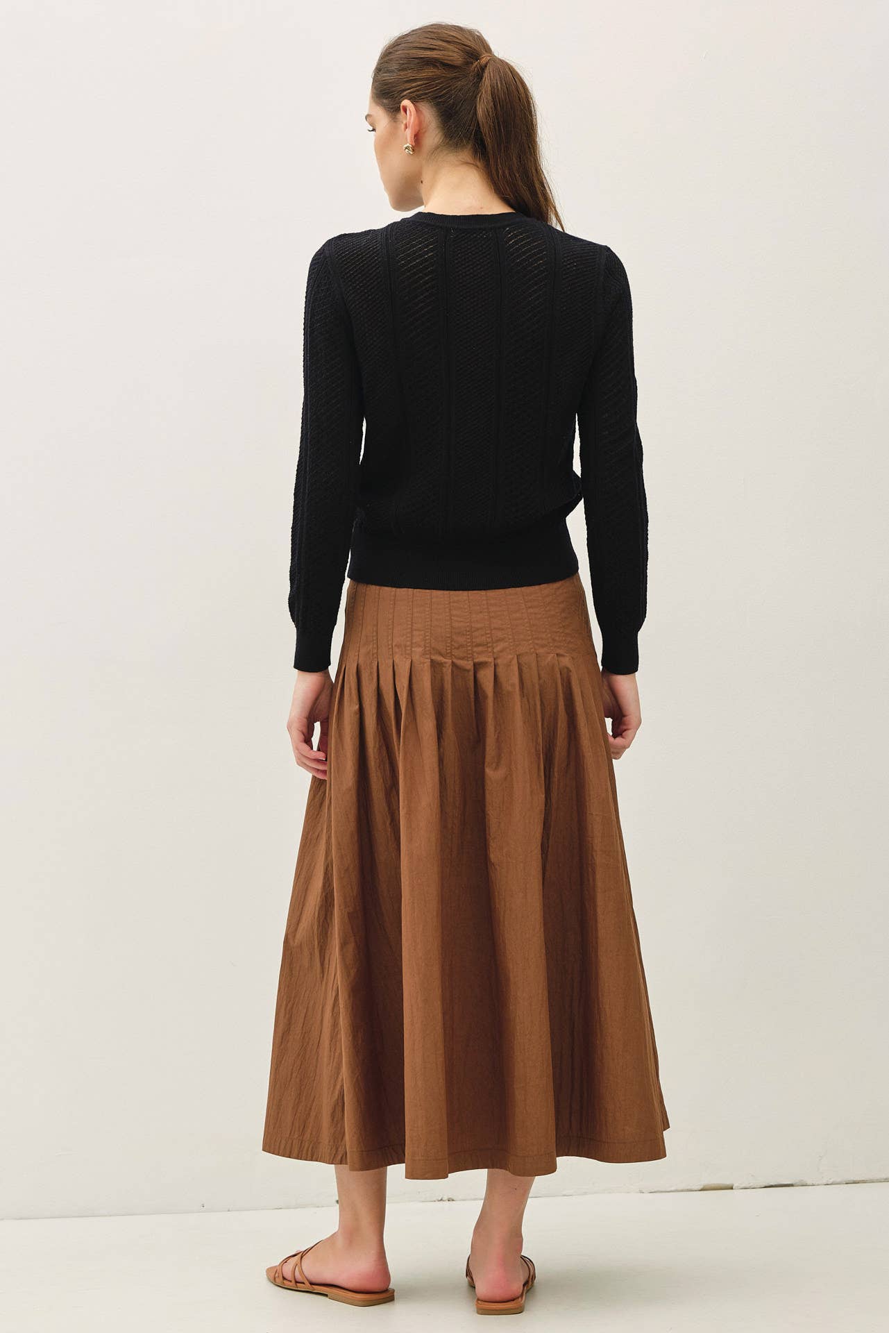 Be Cool - POINTELLE CROPPED SLIM CARDIGAN