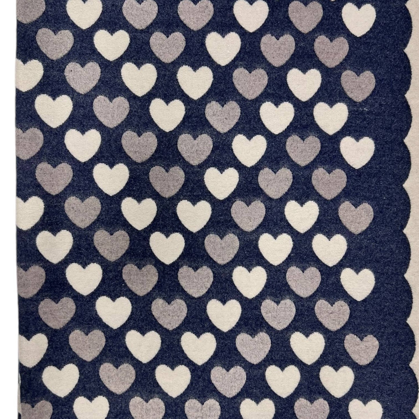 London Scarves - Hearts pattern print on scarf