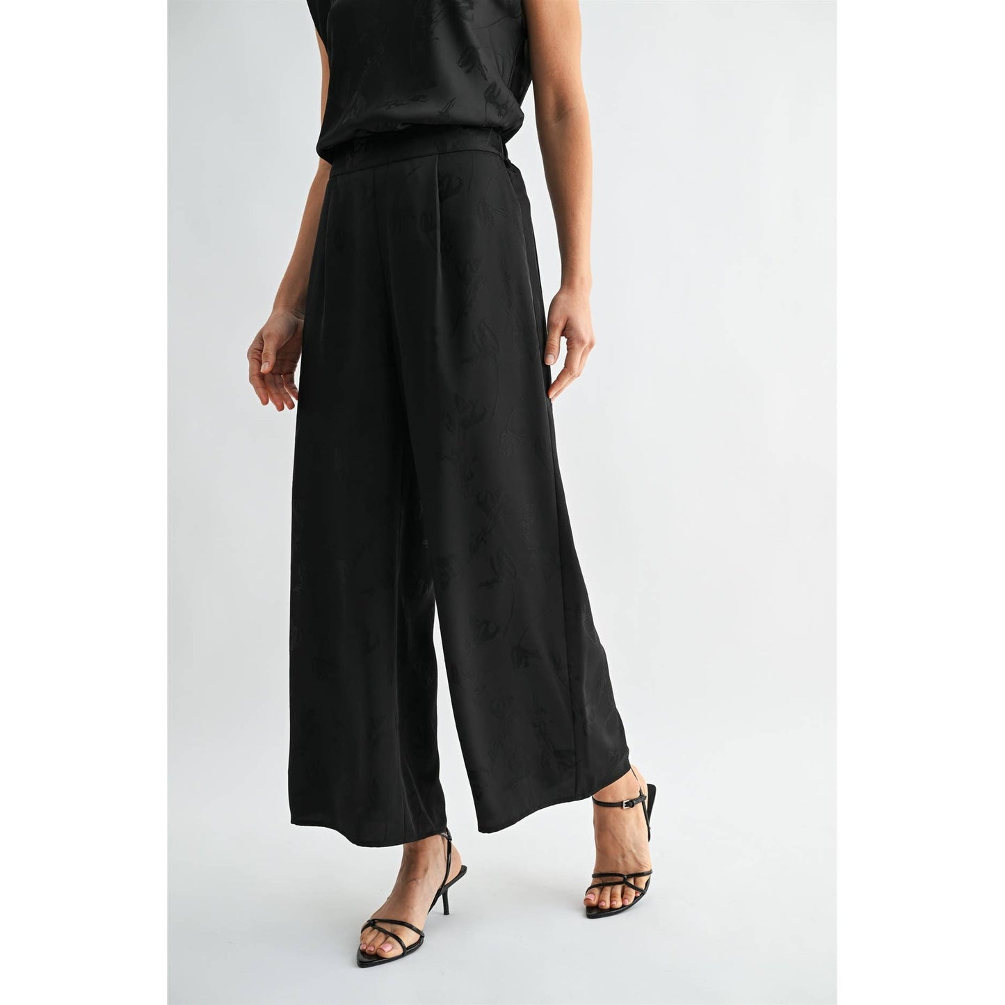 SATIN JACQUARD PANTS
