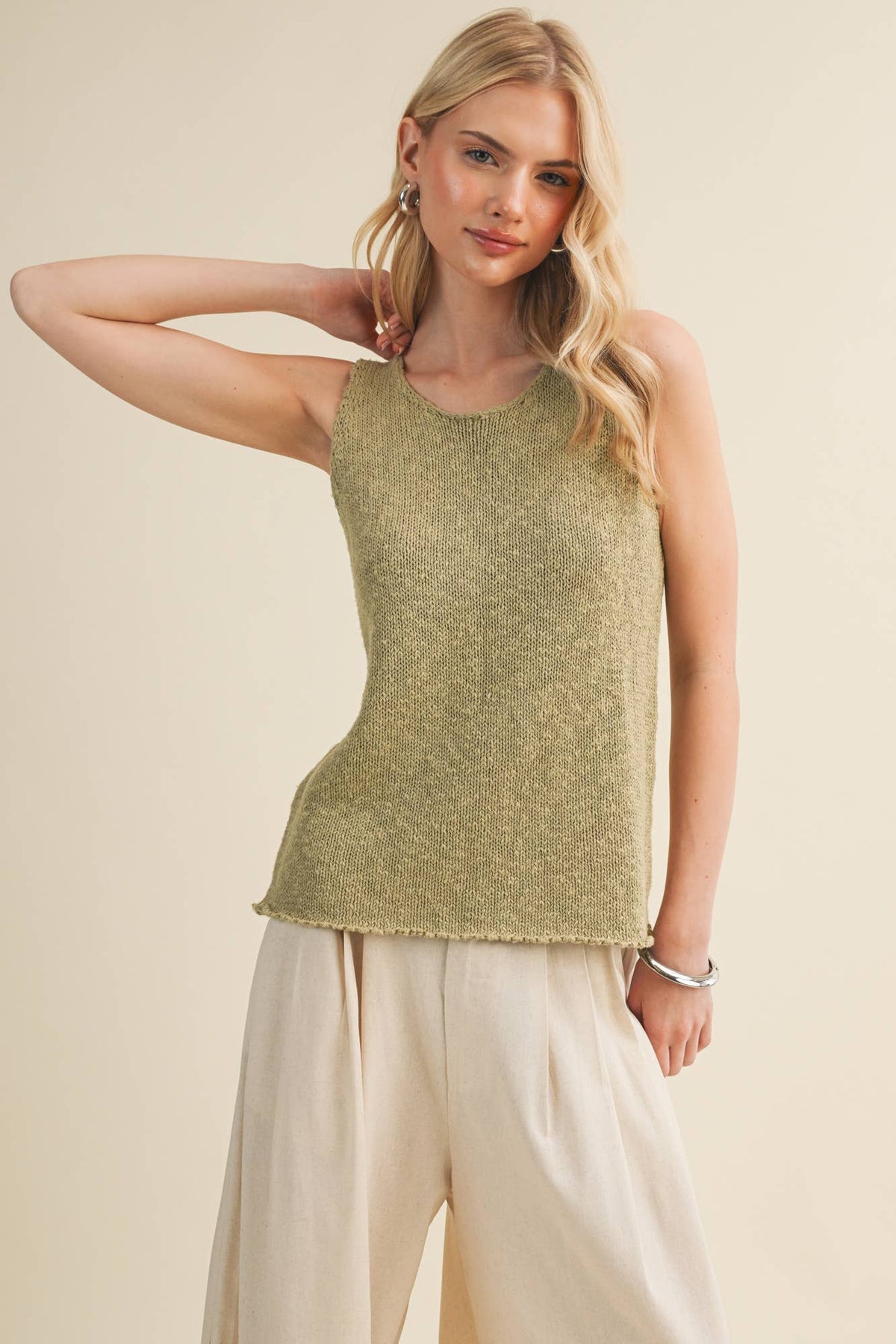 Mustard Seed - Textural Knit Raw-Edge Sleeveless Top