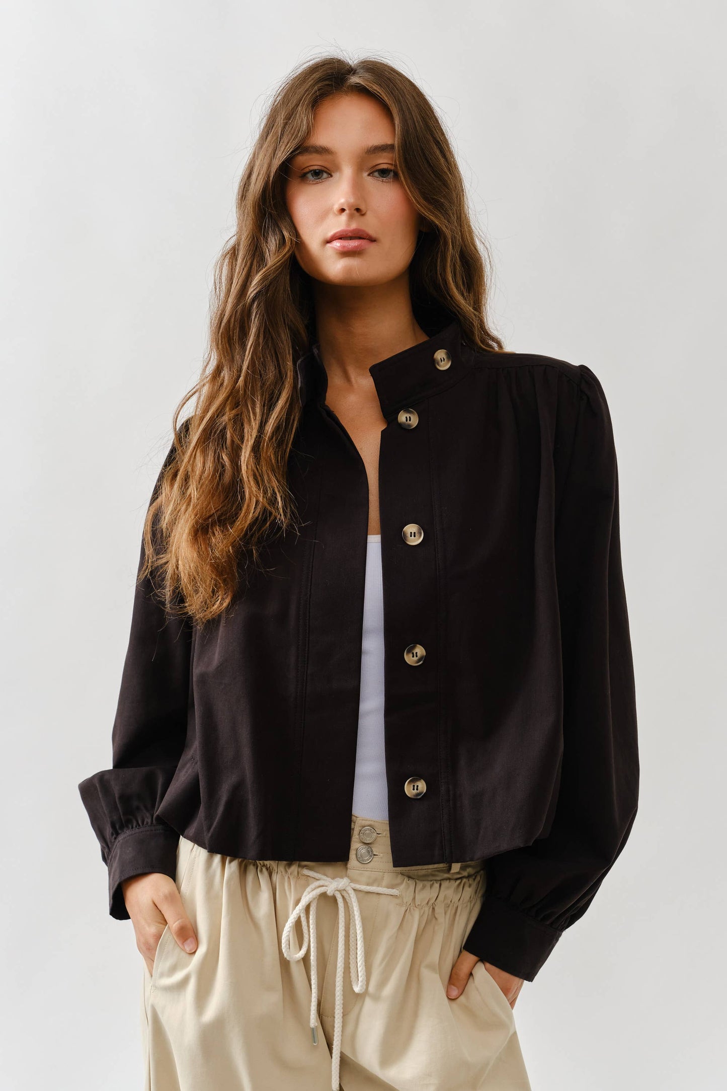 Aaron & Amber - MAJ3308 SHORT BALLON TRENCH JACKET