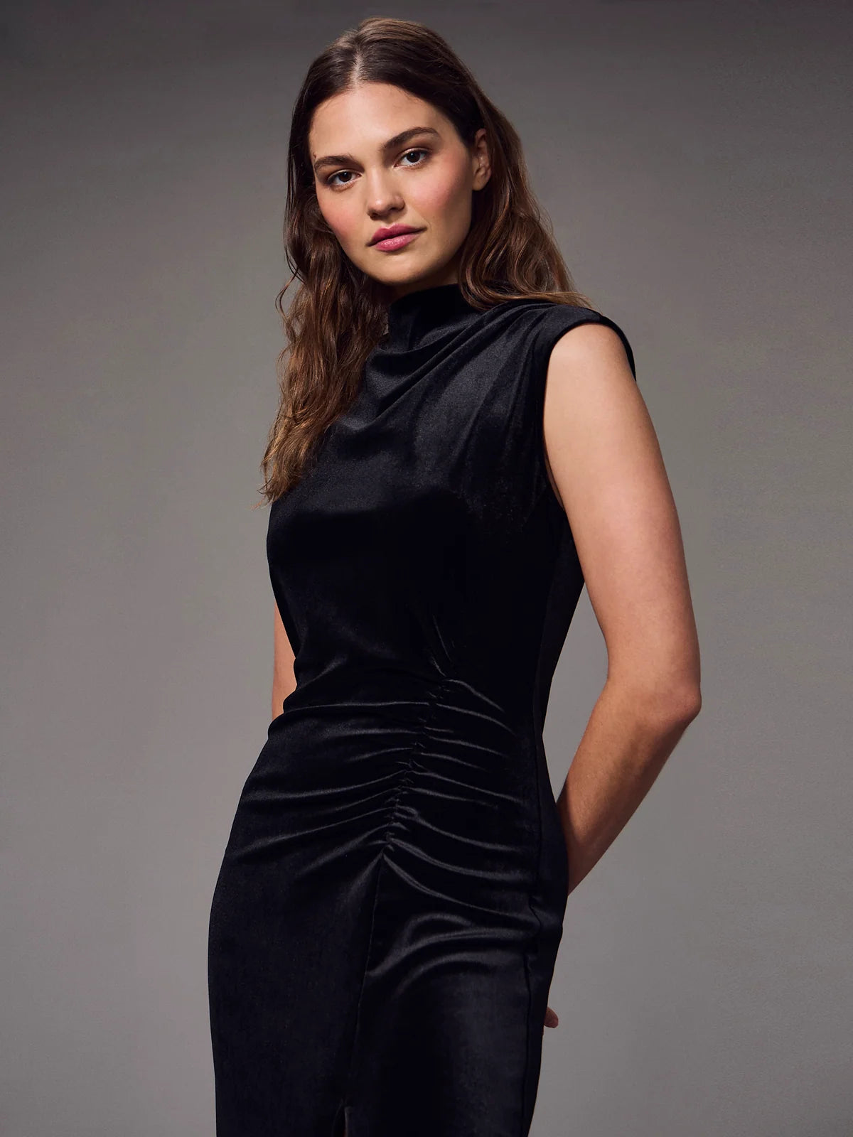 Modern Velvet Midi Dress - Sanctuary