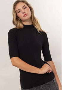 SHORT SLEEVE MOCK NECK KNIT TOP