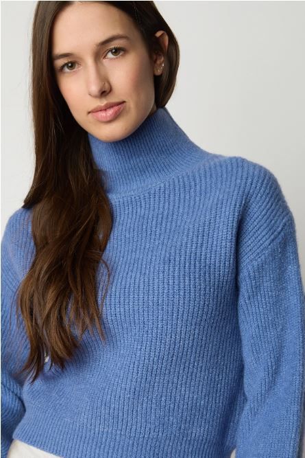 LE CROP KNIT SWEATER