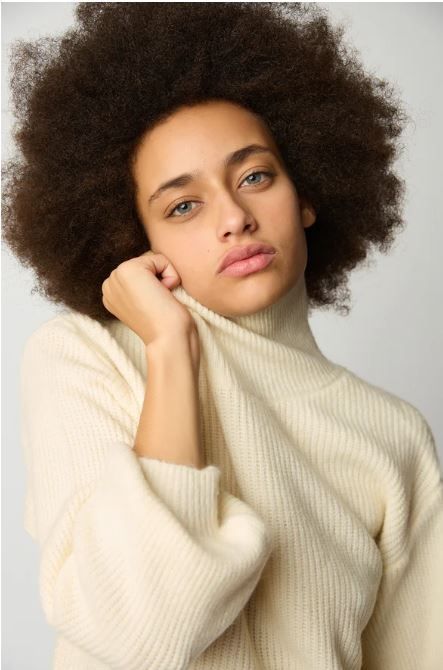 LE CROP KNIT SWEATER