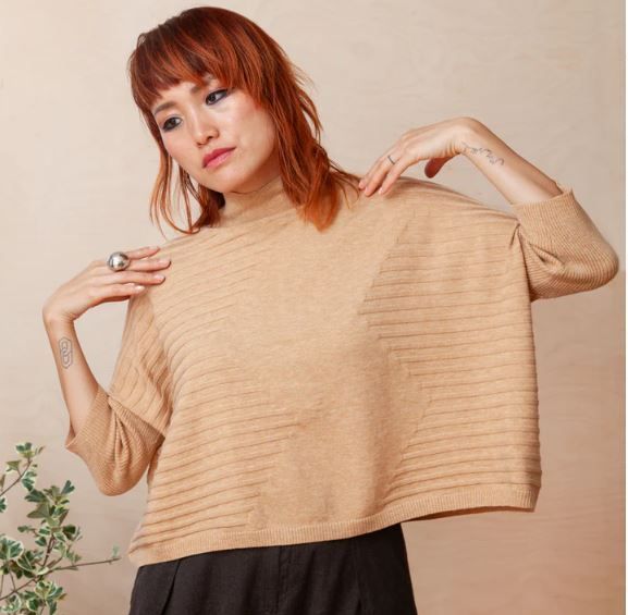 AJA "LUZ" TOP