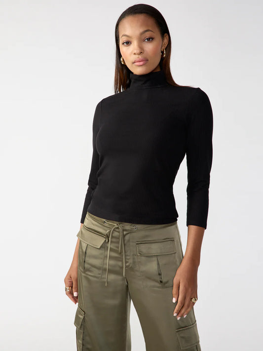 3/4 Essential Mock Neck Top