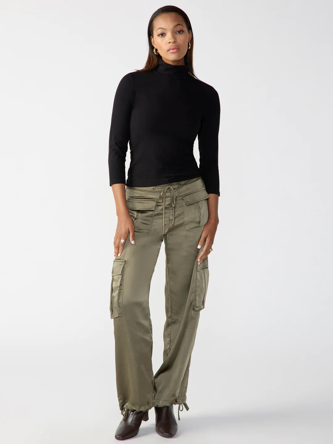 3/4 Essential Mock Neck Top