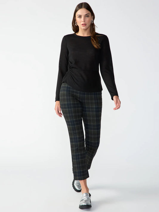 Carnaby Kick Crop Semi High Rise Legging