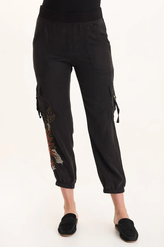 Embroidered Darri Jogger