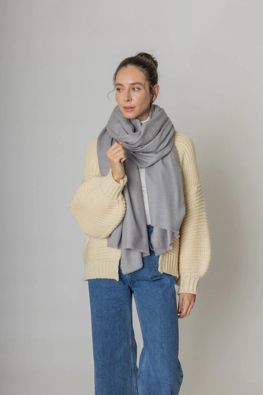 SOLID OBLONG SCARF