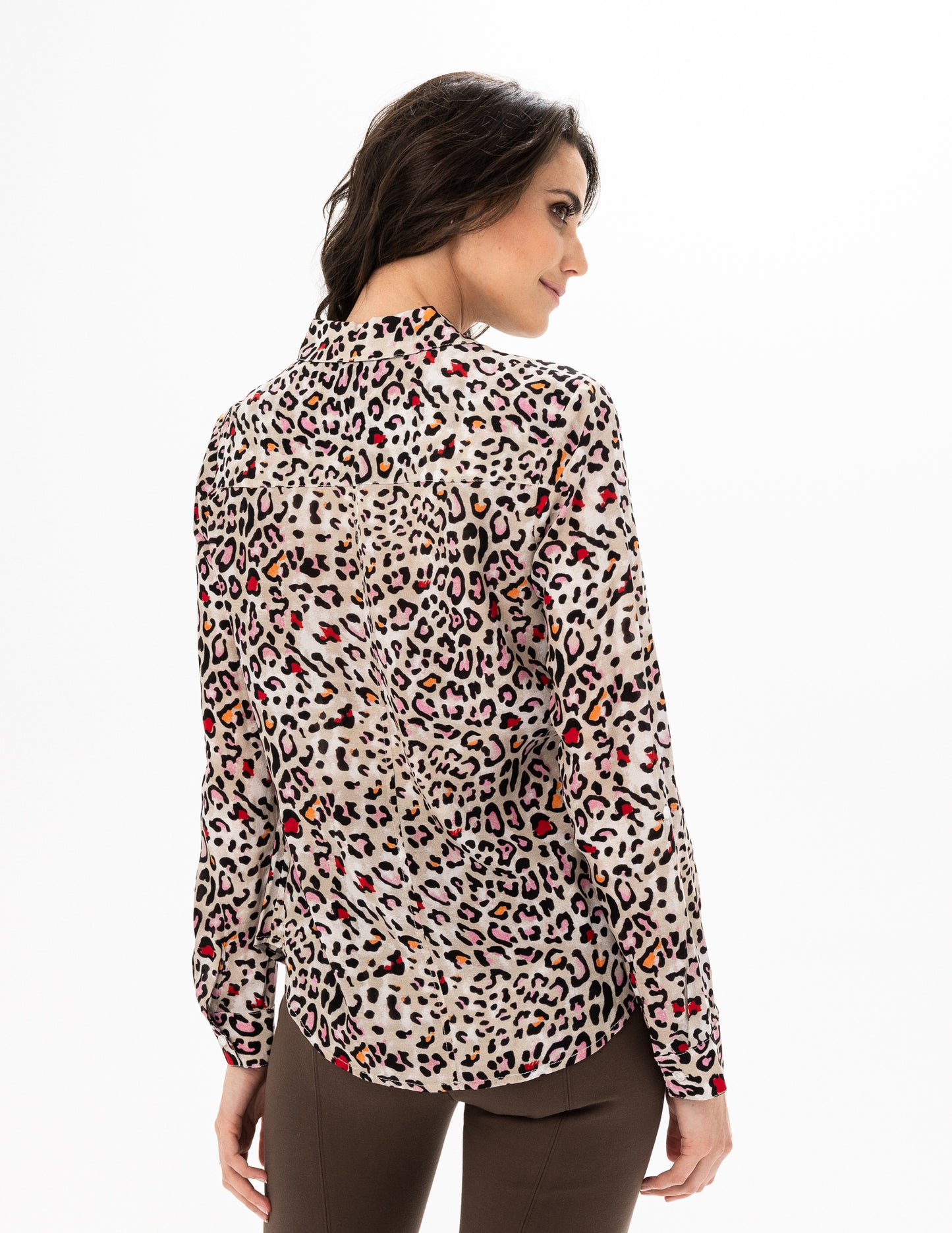 BUTTON DOWN BLOUSE