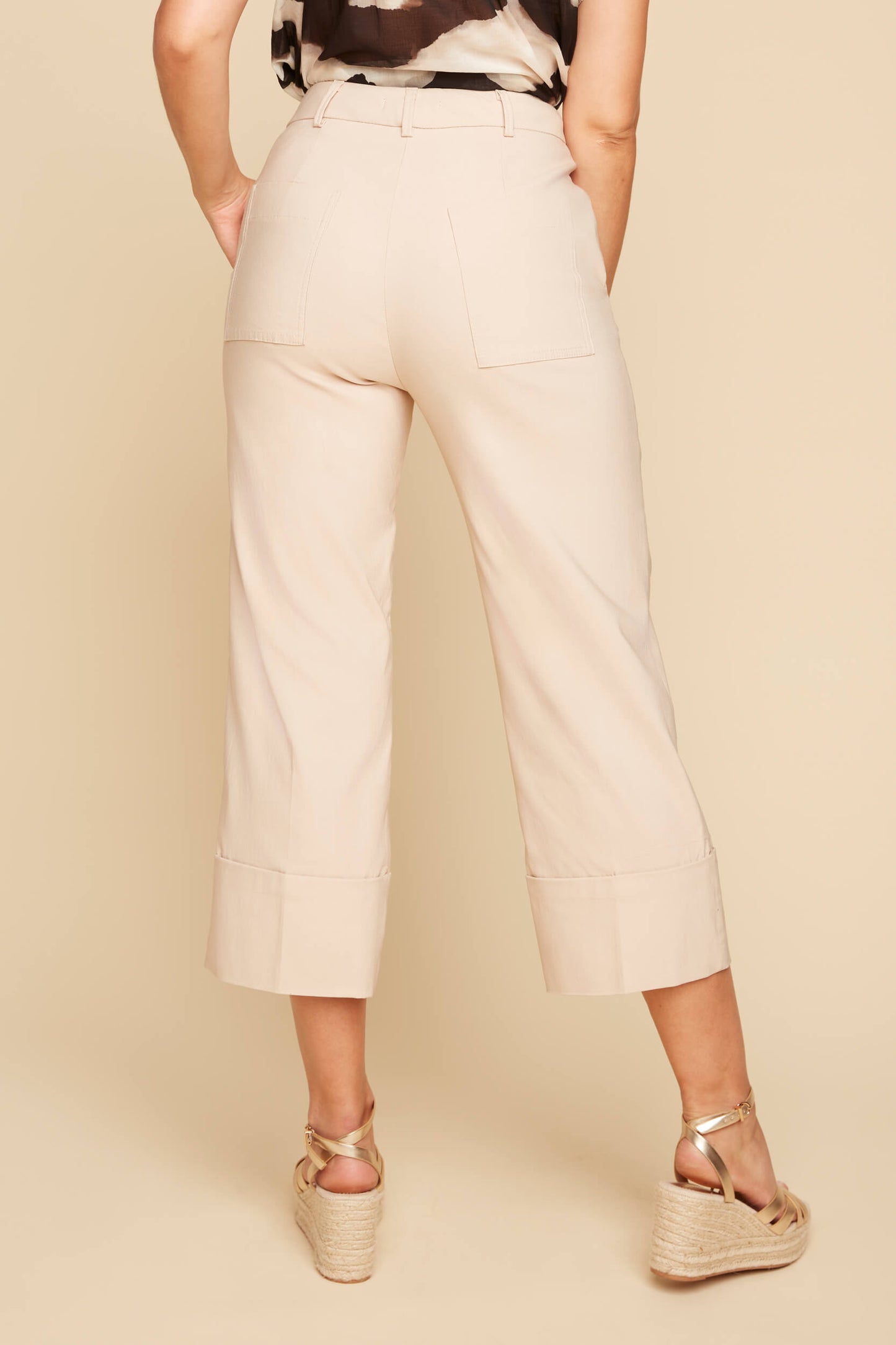 Crop Pant w/ Wide Cuff