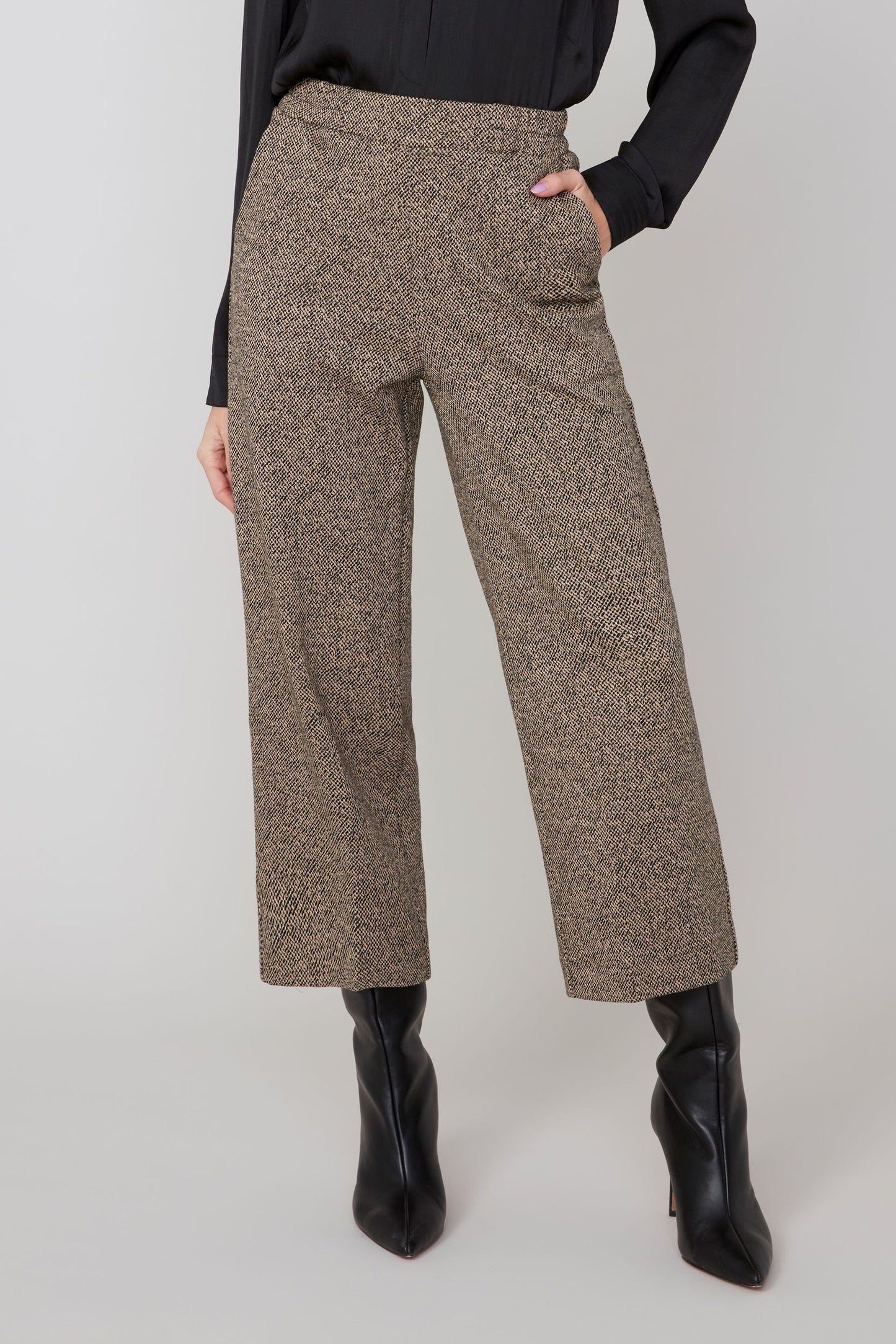 Pull on Wide Leg Crop