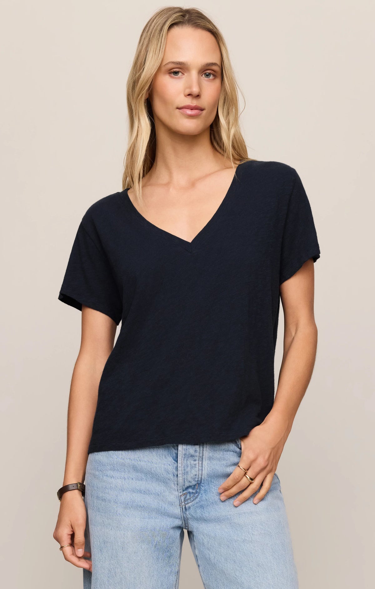 Nomad V Neck Tee - Z Supply